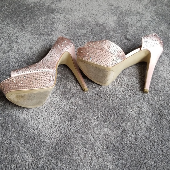 Rhinestone pumps - Picture 3 of 4